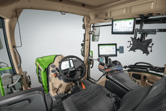 fendt-500-kabiin